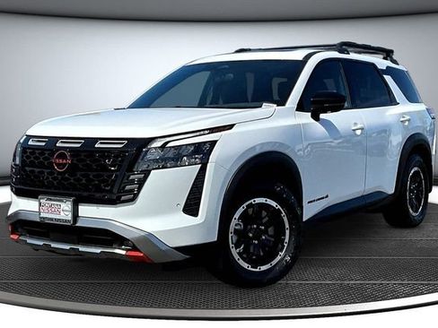 New 2026 Nissan Pathfinder Rock Creek image 2