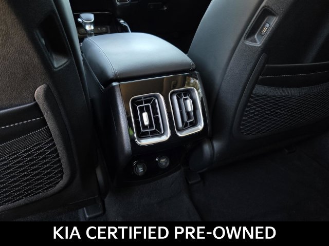 Used 2021 Kia Sorento SX AWD/4WD image 16