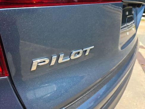 Used 2018 Honda Pilot EX-L image 11