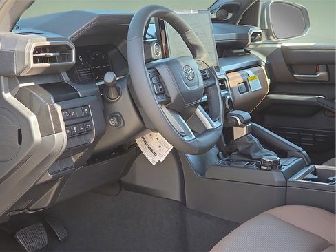 New 2026 Toyota 4Runner Limited image 19