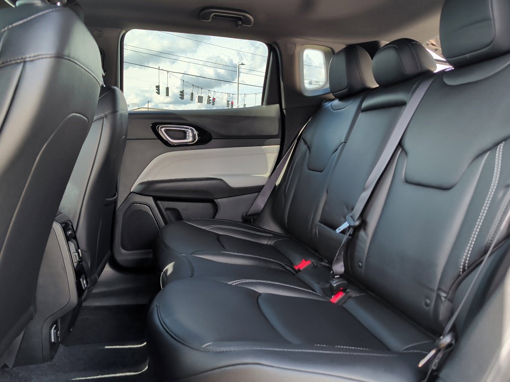 New 2026 Jeep Compass Limited AWD/4WD image 18