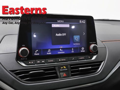 Used 2022 Nissan Altima 2.0 SR FWD image 19
