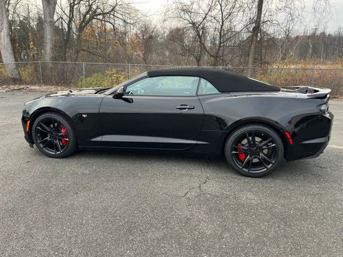 Used 2024 Chevrolet Camaro SS RWD image 7
