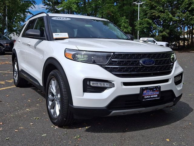 Certified 2023 Ford Explorer XLT w/ Equipment Group 202A AWD/4WD image 2