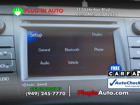 Used 2012 Toyota Prius Three w/ Preferred Accessory Pkg FWD image 24