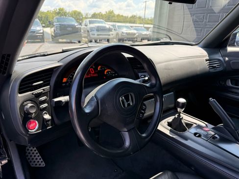 Used 2006 Honda S2000 image 19