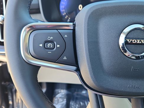 New 2026 Volvo XC40 B5 Ultra w/ Climate Package image 11