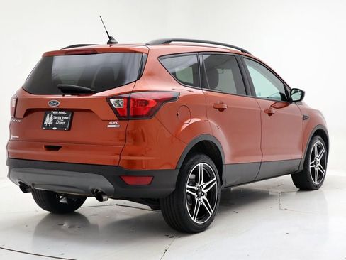 Used 2019 Ford Escape SEL AWD/4WD image 8