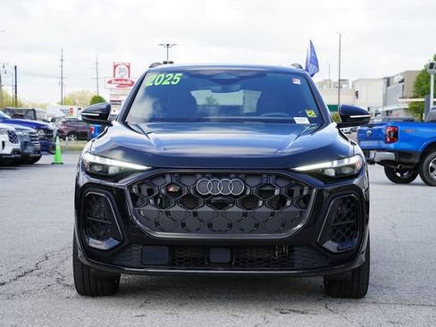 Used 2025 Audi SQ5 Premium Plus AWD/4WD image 2