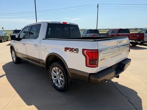 Used 2016 Ford F150 King Ranch w/ Equipment Group 601A Luxury AWD/4WD image 5