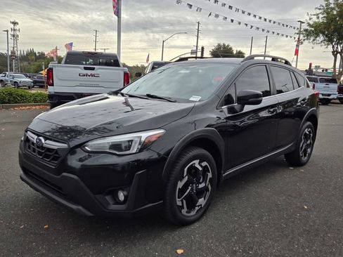 Used 2023 Subaru Crosstrek 2.5i Limited w/ Moonroof Package AWD/4WD image 8