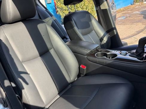 Used 2019 INFINITI Q50 Luxe AWD/4WD image 10