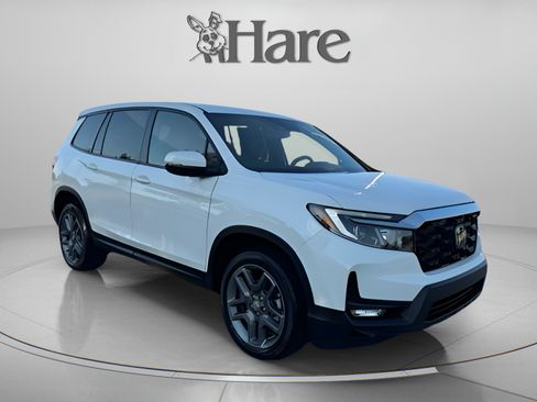 Used 2023 Honda Passport EX-L image 6