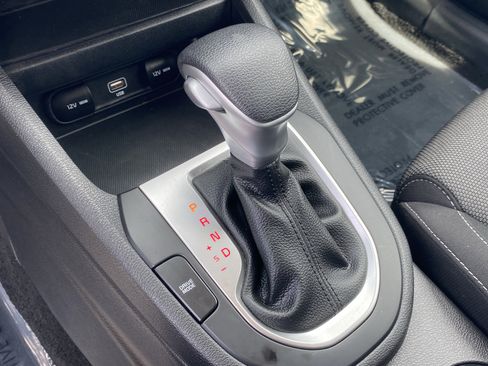 Used 2023 Kia Forte LXS image 22