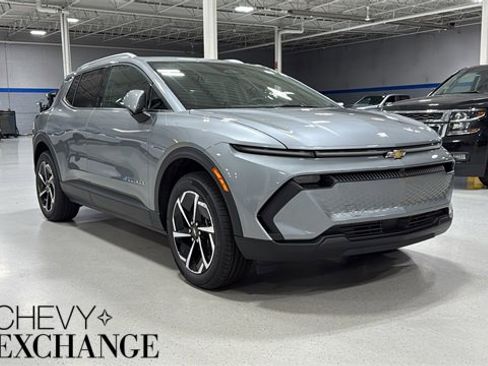 New 2026 Chevrolet Equinox EV LT image 1