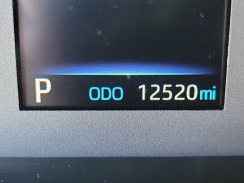 Used 2024 Toyota Corolla SE FWD image 4