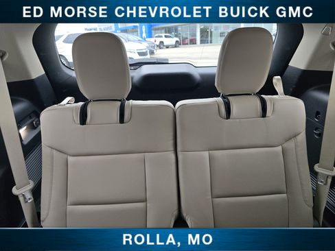 Used 2020 Ford Explorer XLT w/ Equipment Group 202A AWD/4WD image 28