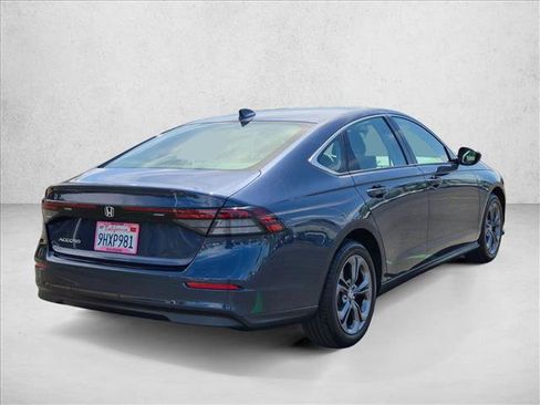 Used 2023 Honda Accord EX image 5
