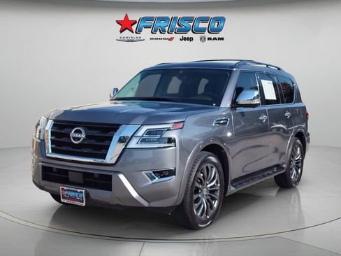 Used 2022 Nissan Armada Platinum w/ Captain's Chairs Package RWD image 3