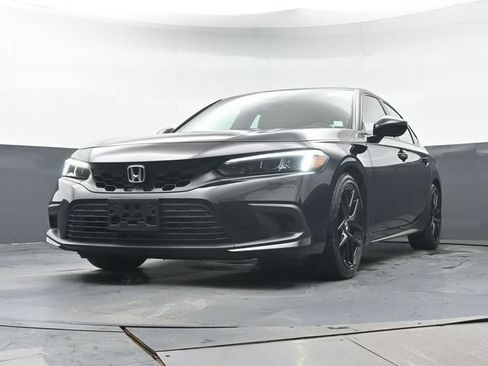 Used 2023 Honda Civic Sport image 25