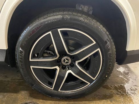 New 2026 Mercedes-Benz GLC 300 GLC 300 image 24