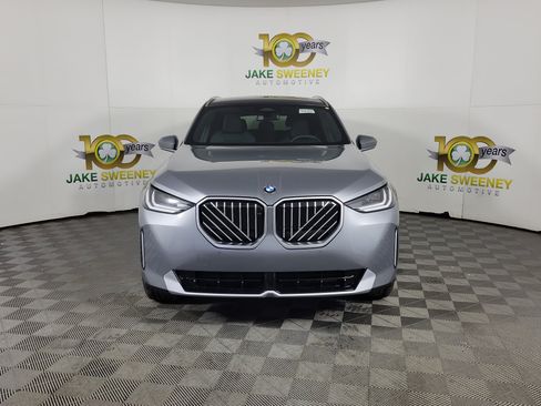 New 2026 BMW X3 xDrive30 w/ Premium Package AWD/4WD image 2