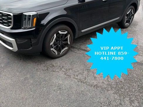 Used 2025 Kia Telluride S FWD image 1