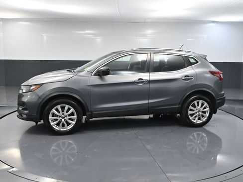 Used 2021 Nissan Rogue Sport SV image 10