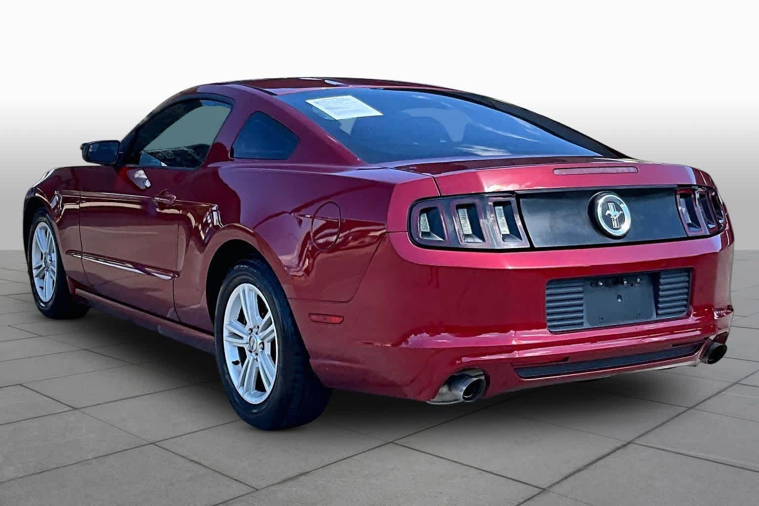 Used 2014 Ford Mustang Coupe w/ Equipment Group 102A RWD image 11