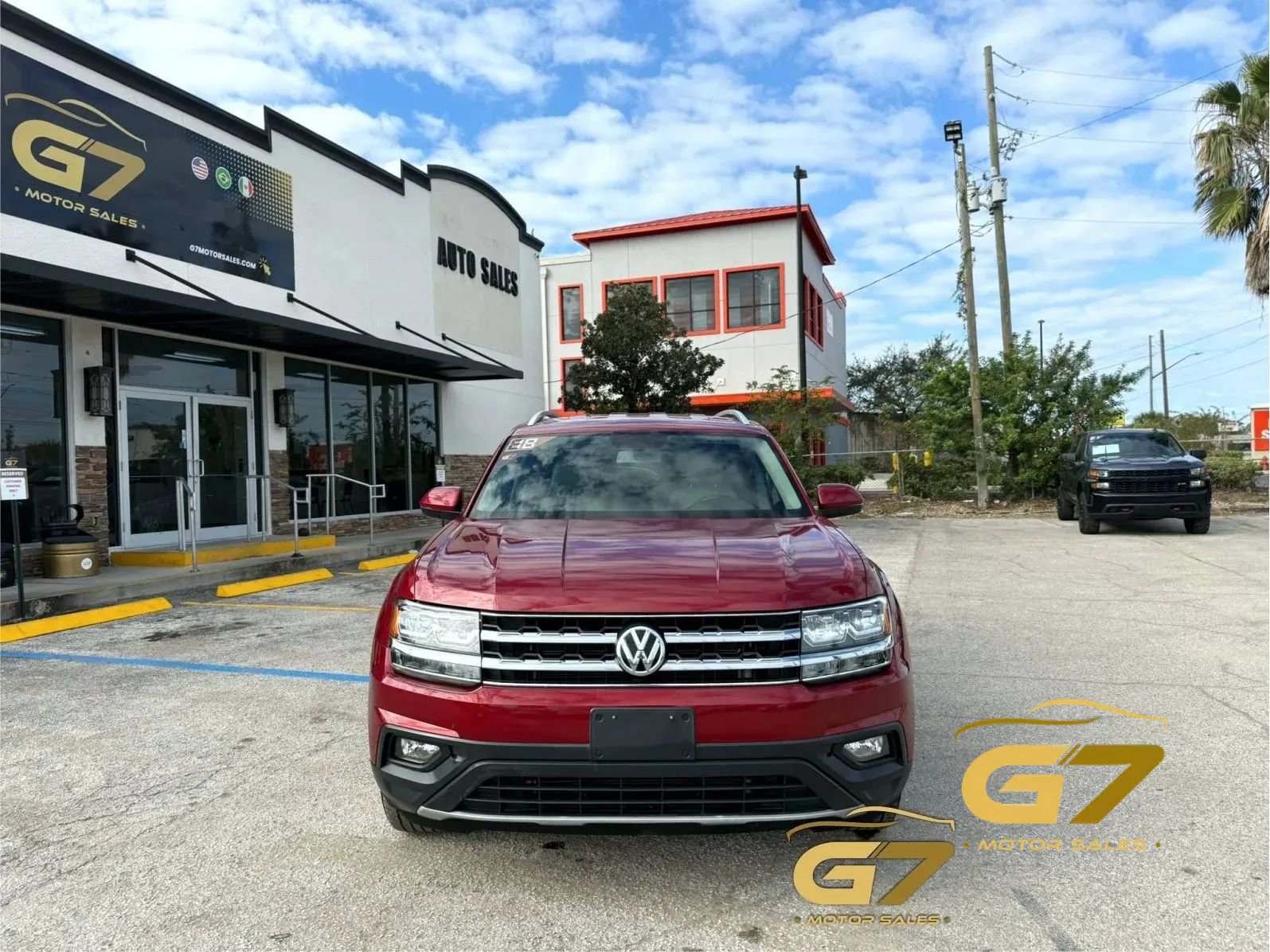 Used 2018 Volkswagen Atlas SE FWD image 2