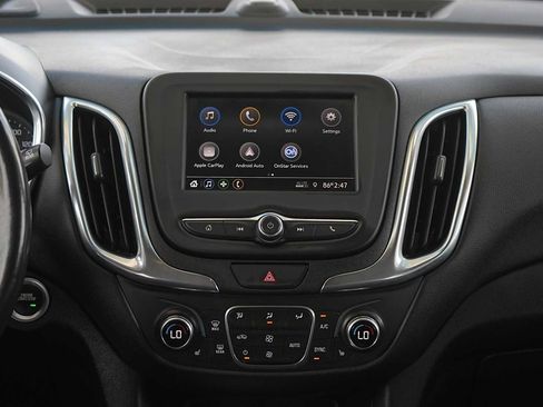 Used 2020 Chevrolet Equinox LT w/ Driver Convenience Package image 19