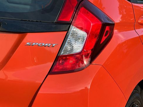 Used 2019 Honda Fit Sport image 12