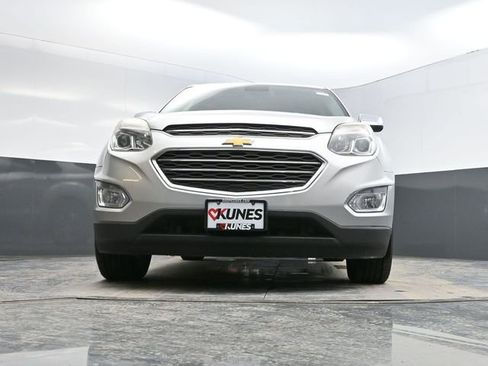 Used 2017 Chevrolet Equinox Premier w/ Enhanced Convenience Package image 38