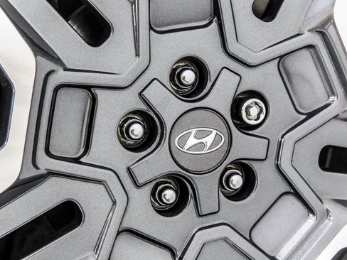 Used 2022 Hyundai Santa Fe Limited FWD image 41