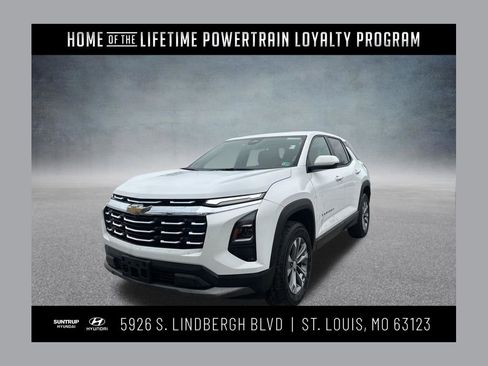 Used 2025 Chevrolet Equinox LT image 1