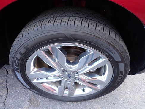 Used 2014 Ford Edge Limited w/ Driver Entry Package AWD/4WD image 10