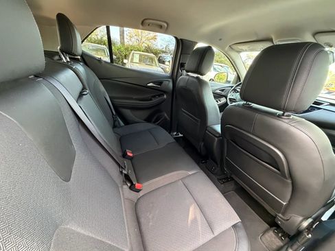 Used 2023 Buick Encore GX Select w/ Safety Package II FWD image 12