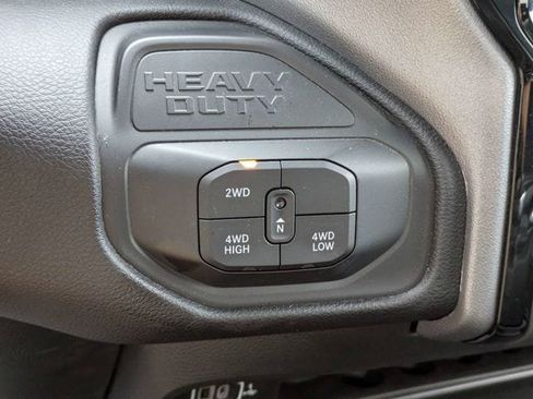 Used 2025 RAM 2500 Big Horn AWD/4WD image 23