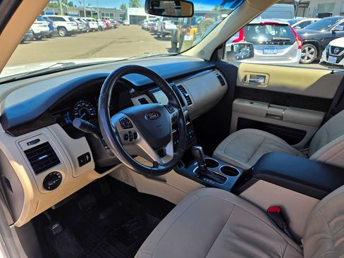 Used 2014 Ford Flex Limited w/ Equipment Group 303A AWD/4WD image 9