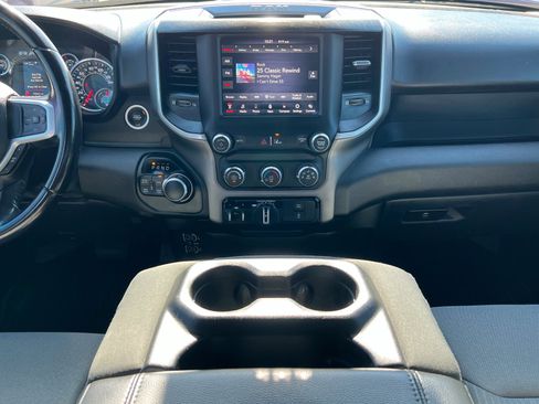 Used 2021 RAM 1500 Big Horn w/ Level 1 Safety Group AWD/4WD image 13