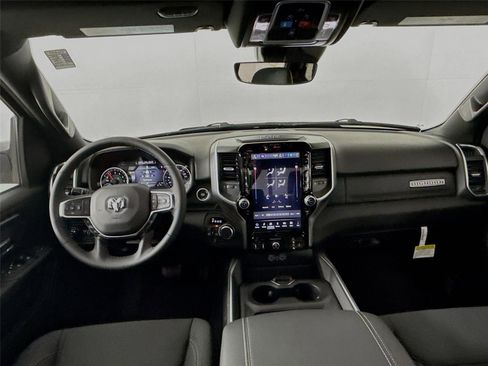 New 2026 RAM 1500 Big Horn AWD/4WD image 31