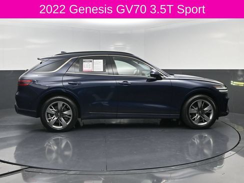Used 2022 Genesis GV70 3.5T Sport w/ Sport Advanced Package AWD/4WD image 4