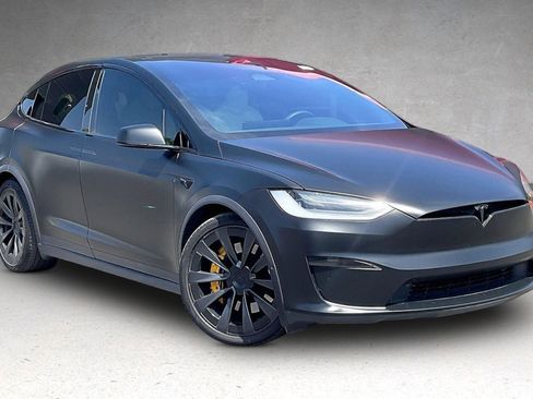 Used 2022 Tesla Model X Plaid AWD/4WD image 2