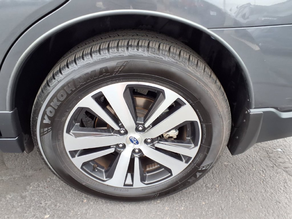 Used 2018 Subaru Outback 2.5i Limited AWD/4WD image 15