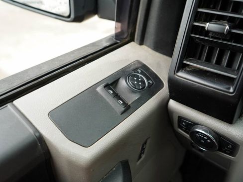 Used 2019 Ford F150 XL w/ Equipment Group 101A Mid RWD image 27