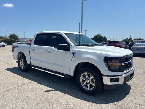 Used 2025 Ford F150 XLT w/ Equipment Group 301A Standard AWD/4WD image 3