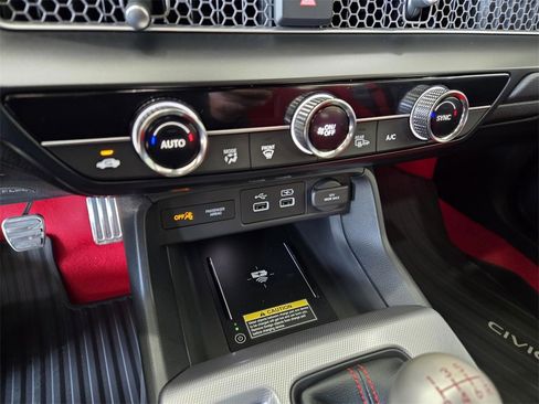 New 2025 Honda Civic Type R image 22