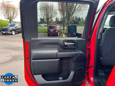 Used 2021 Chevrolet Silverado 2500 LT w/ Fleet Comfort Package image 10