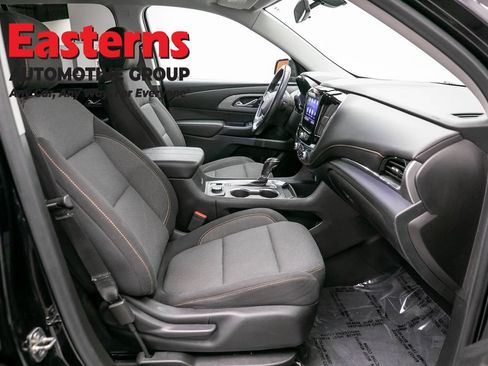 Used 2020 Chevrolet Traverse LT AWD/4WD image 24