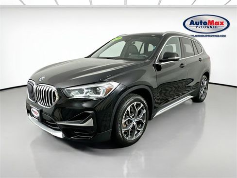 Used 2022 BMW X1 xDrive28i w/ Premium Package image 5